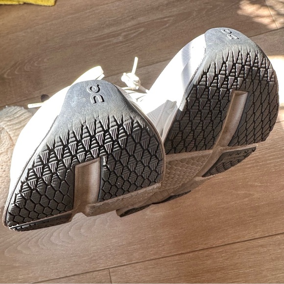 EUC on running Cloudgo Sneakers in White|Glacier - Picture 10 of 13